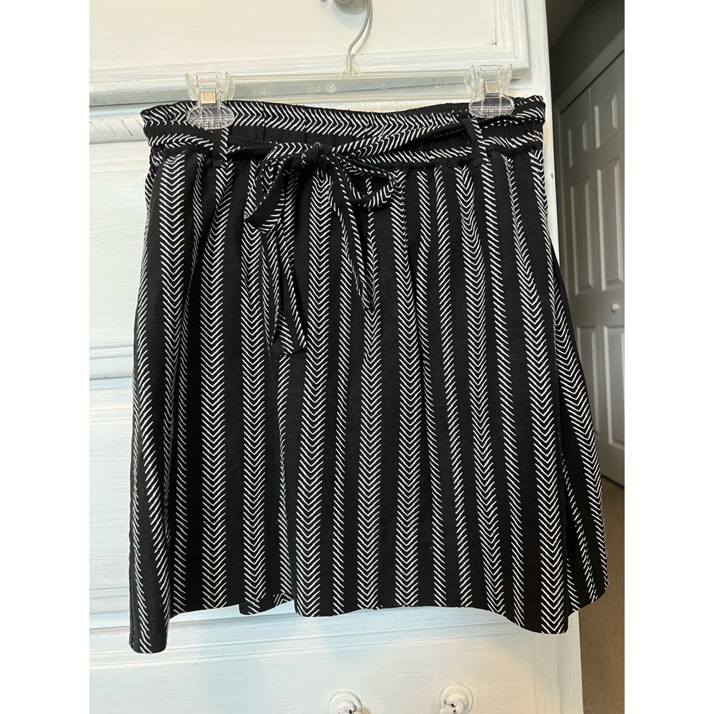 Loft Black & White Skirt, Medium